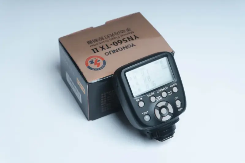 Transmisor flash Yongnuo YN560-TX II para Nikon - 1