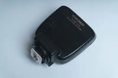 Transmisor flash Yongnuo YN560-TX II para Nikon - miniatura 3