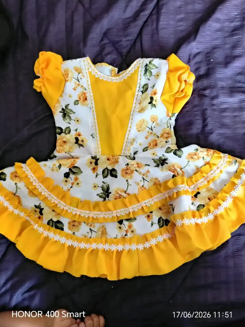 Vestido infantil floral amarillo - 1