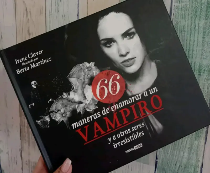 Libro '66 maneras de enamorar a un vampiro'