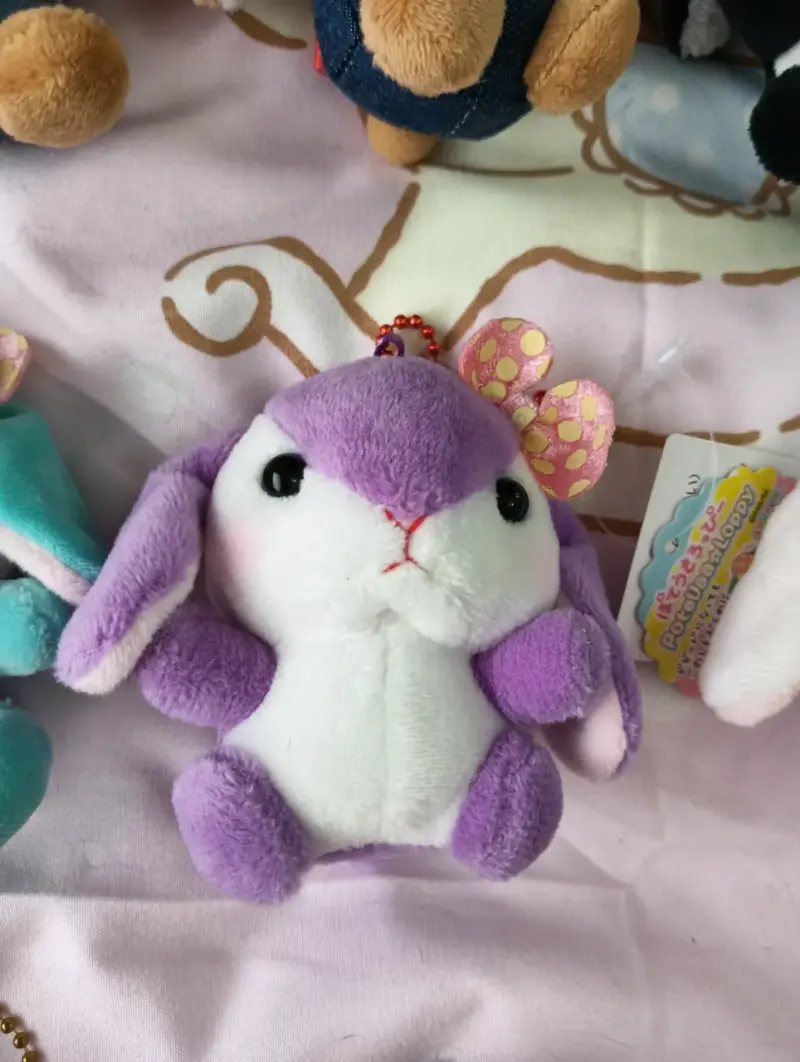Llavero Poteusa Loppy morado/conejo japonés