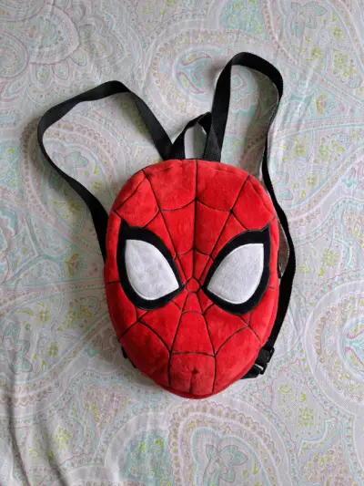 Mochila infantil Spiderman roja - miniatura 1