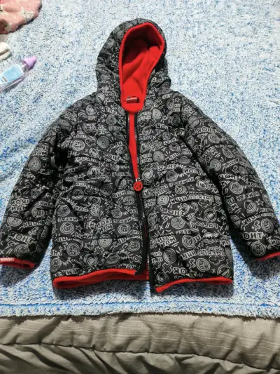 Chaqueta con polar  infantil con capucha - miniatura 2