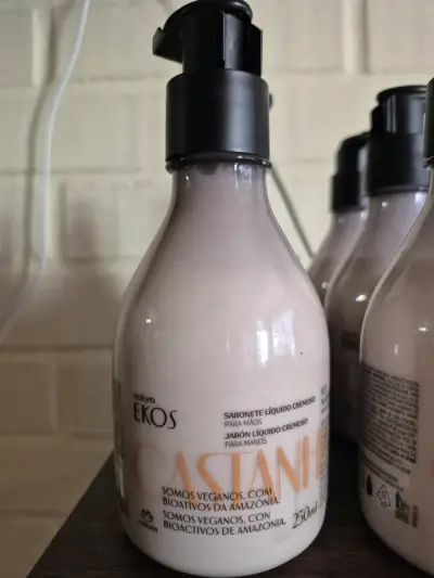 Jabón líquido cremoso 250ml vegano - miniatura 2
