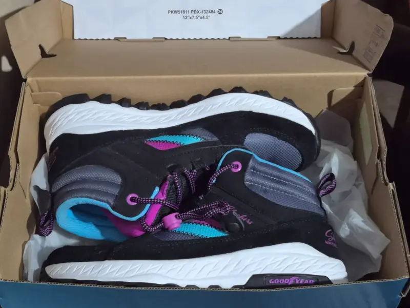 Botines Skechers - Waterproof - Niña talla 34 - 4
