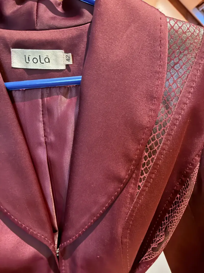 Blazer Liola, T42, burdeos con cinturón Liola - 2