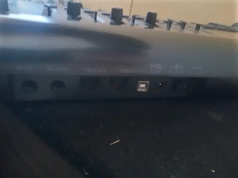Teclado MIDI controlador musical - 4