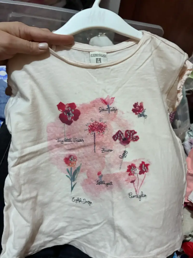 Polera infantil Coniglio con diseño floral - 1