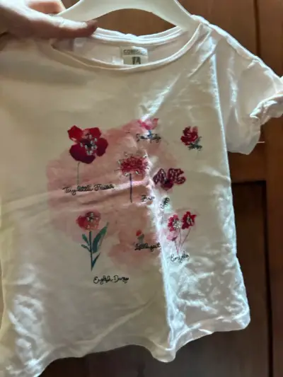Polera infantil Coniglio con diseño floral - miniatura 2