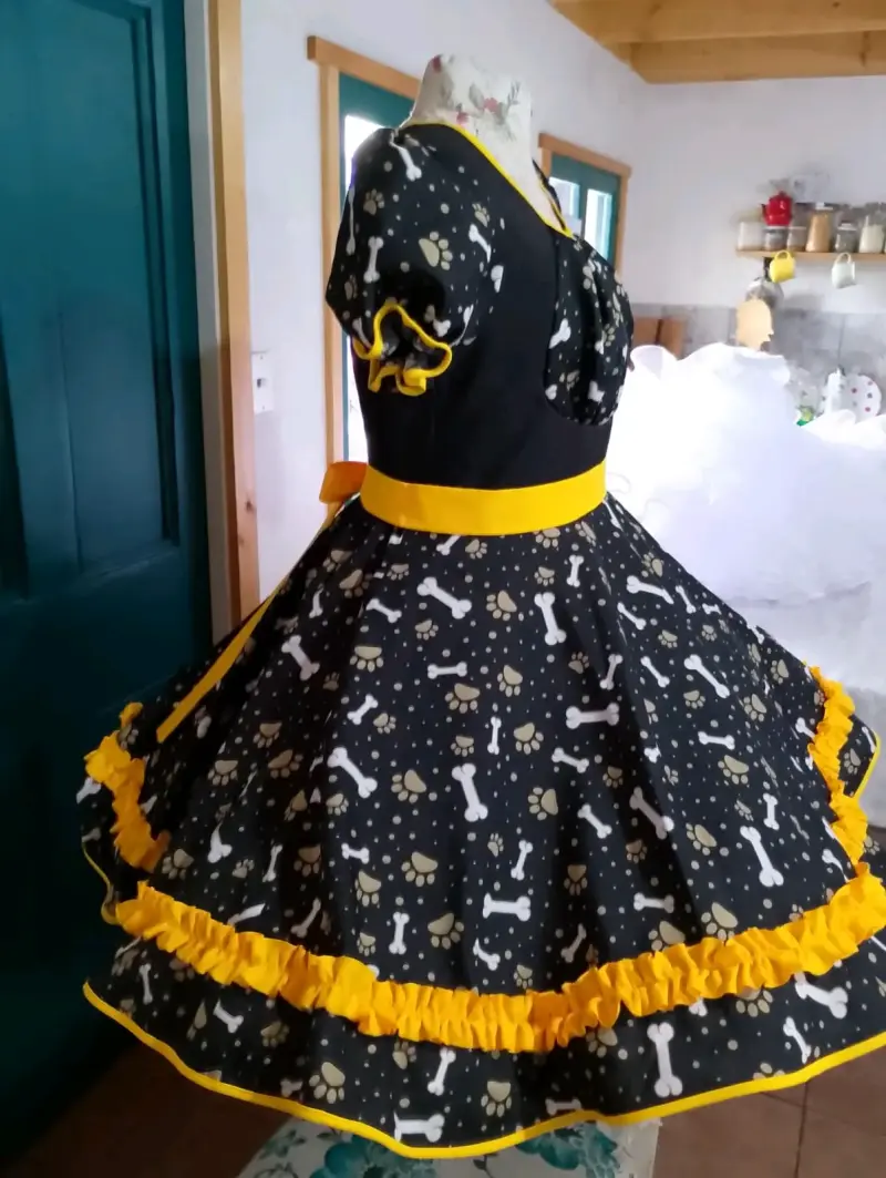 Vestido de Cueca con estampado de huesos y detall - 4