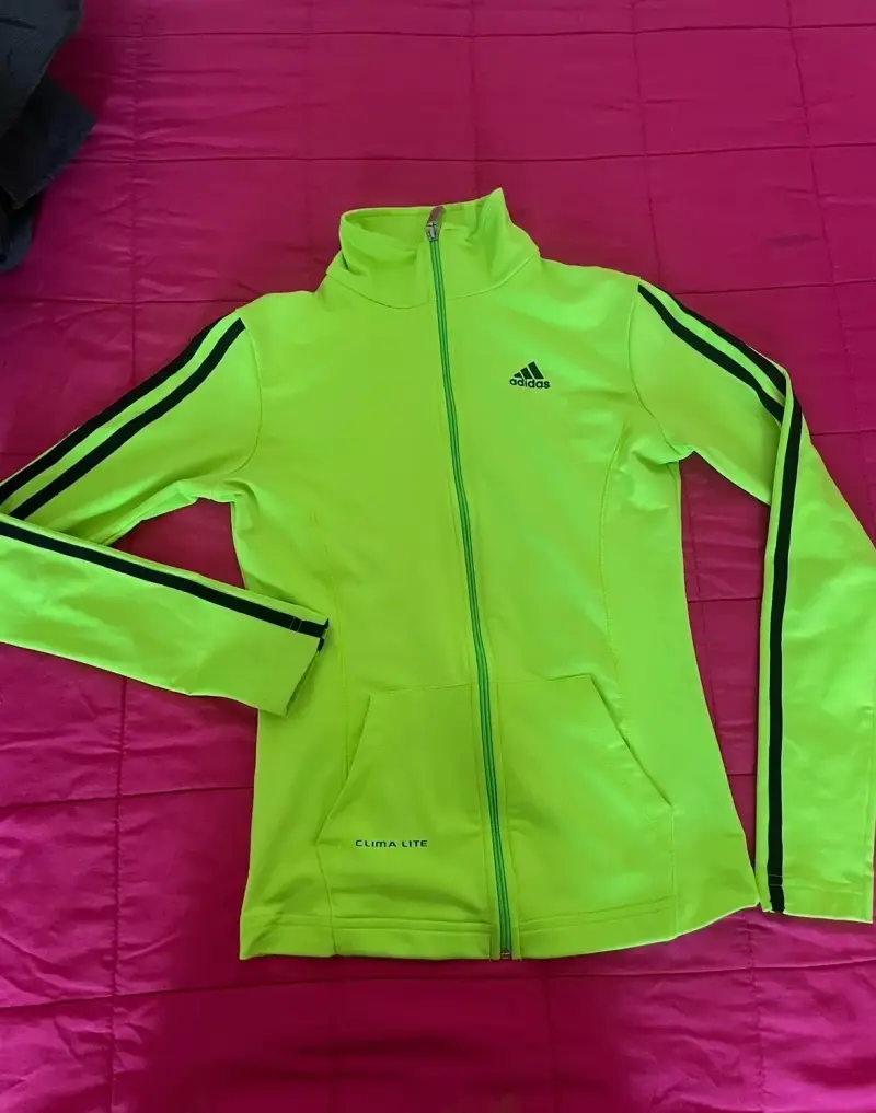 Chaqueta deportiva Adidas ClimaLite verde neón