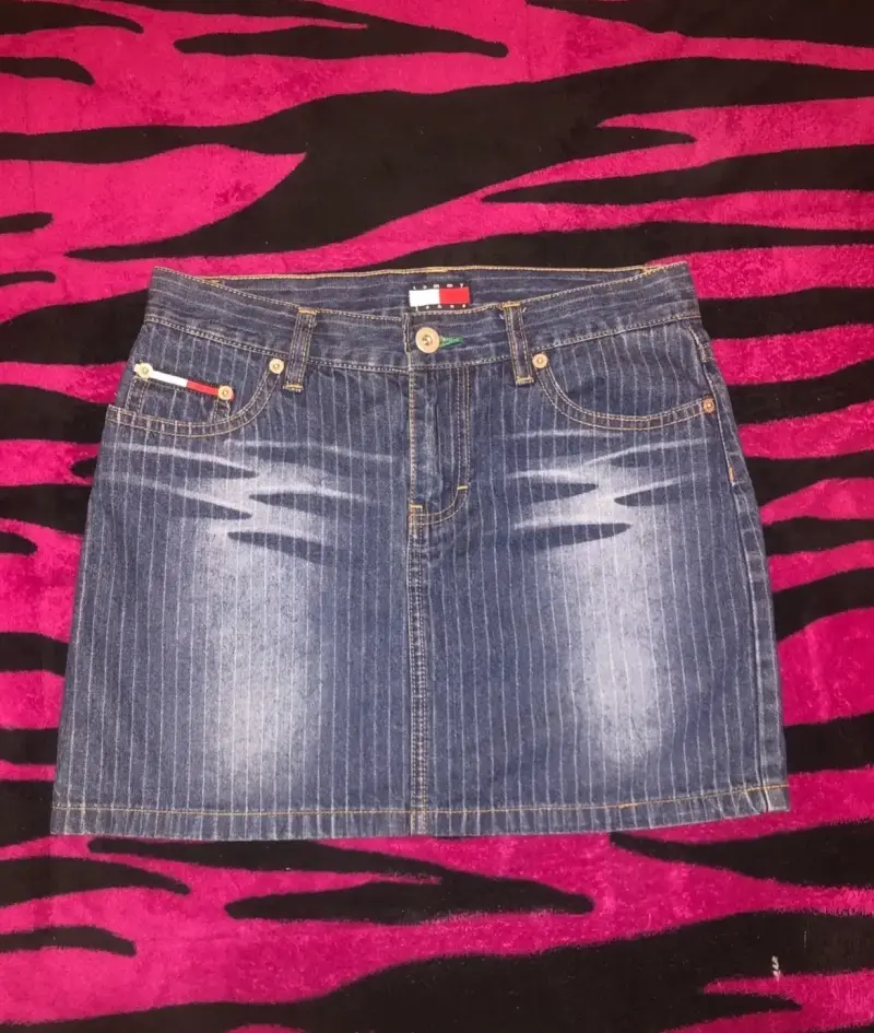 Falda de mezclilla Tommy Hilfiger azul
