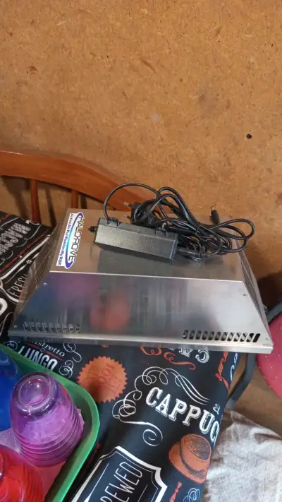 Purificador de aire Halo Rove con adaptador - miniatura 1