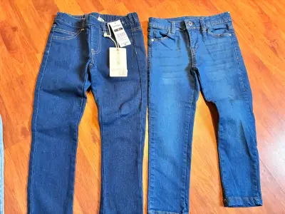2 Jeans  niña t4, Gap y Yamp azul - miniatura 1