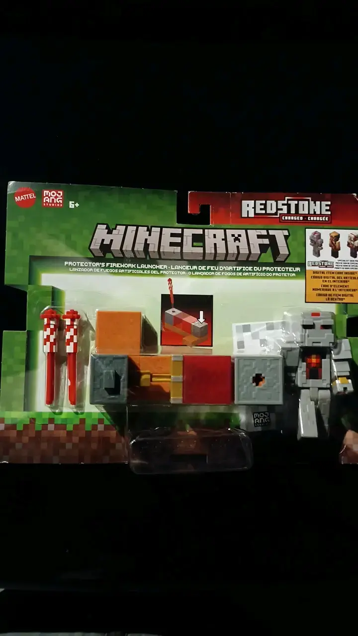 Figura Minecraft Redstone Duster's Loot Stash - 2