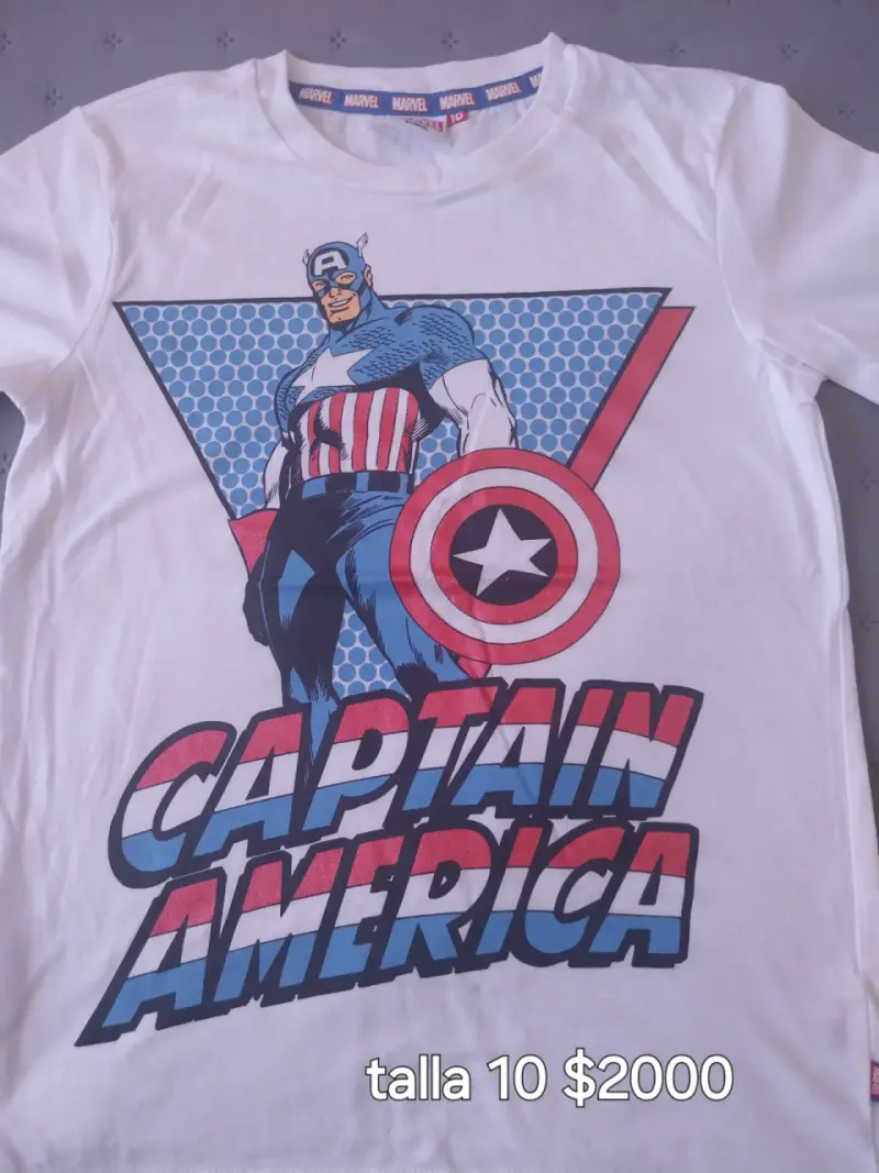 Polera Marvel Capitán América talla 10