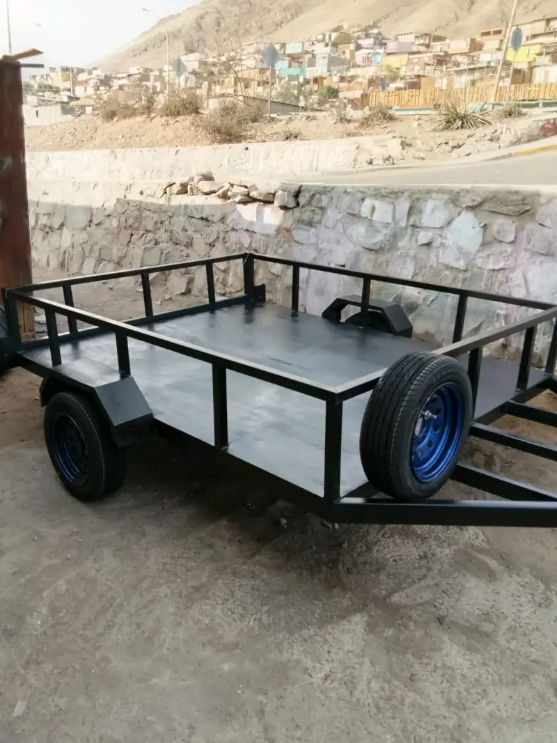 Carro de arrastre metálico con rueda de repuesto - 4