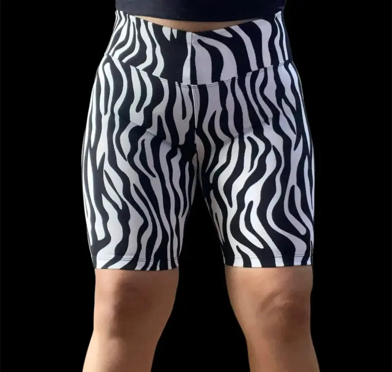 Lote de bikers con estampado animal print - 2