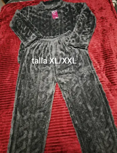 Pijama polar viene por talla - miniatura 2
