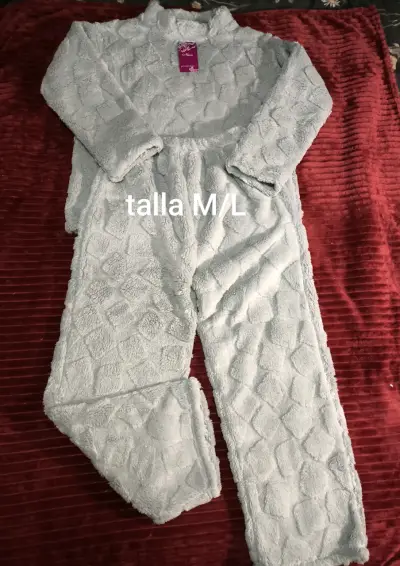 Pijama polar viene por talla - miniatura 6