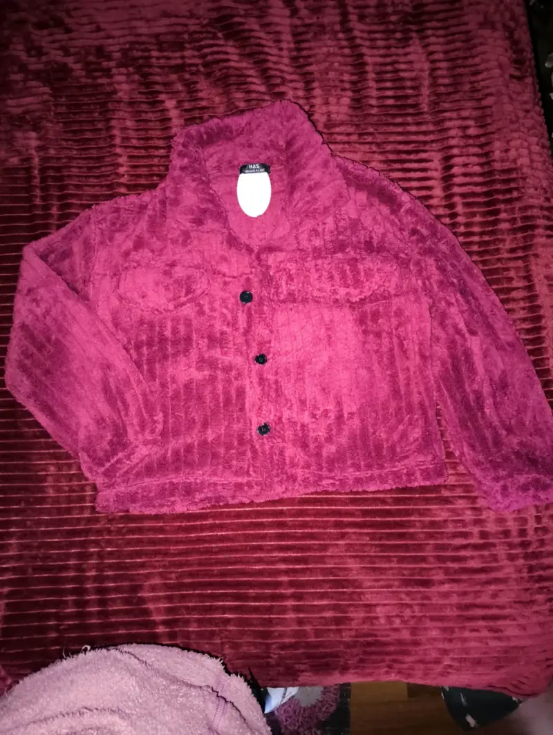 Chaqueta de felpa roja para mujer
