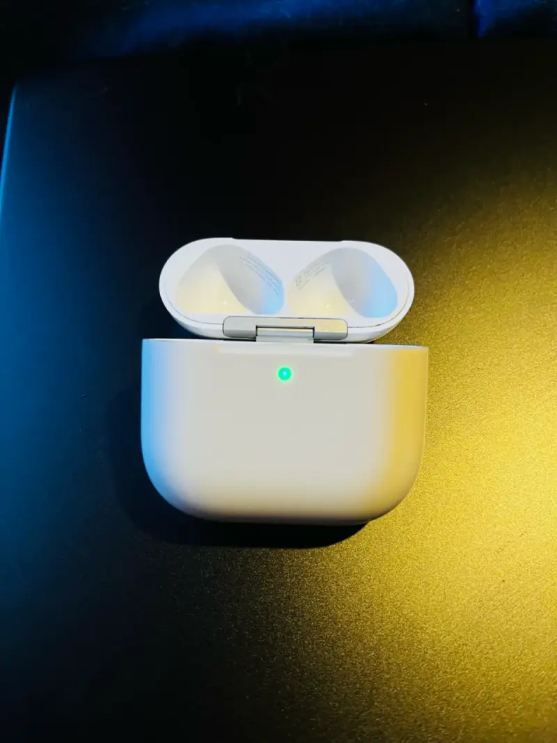 Apple AirPods 4 con Cancelación de ruido ANC - 3