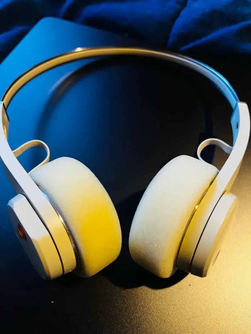 Audífonos On-ear Mondo Freestyle Bluetooth - 3
