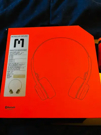 Audífonos On-ear Mondo Freestyle Bluetooth - miniatura 4