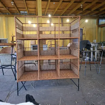 Estantería de mimbre con estructura metálica - miniatura 6
