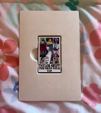 Pin VIP Taylor Swift The Eras Tour - miniatura 1