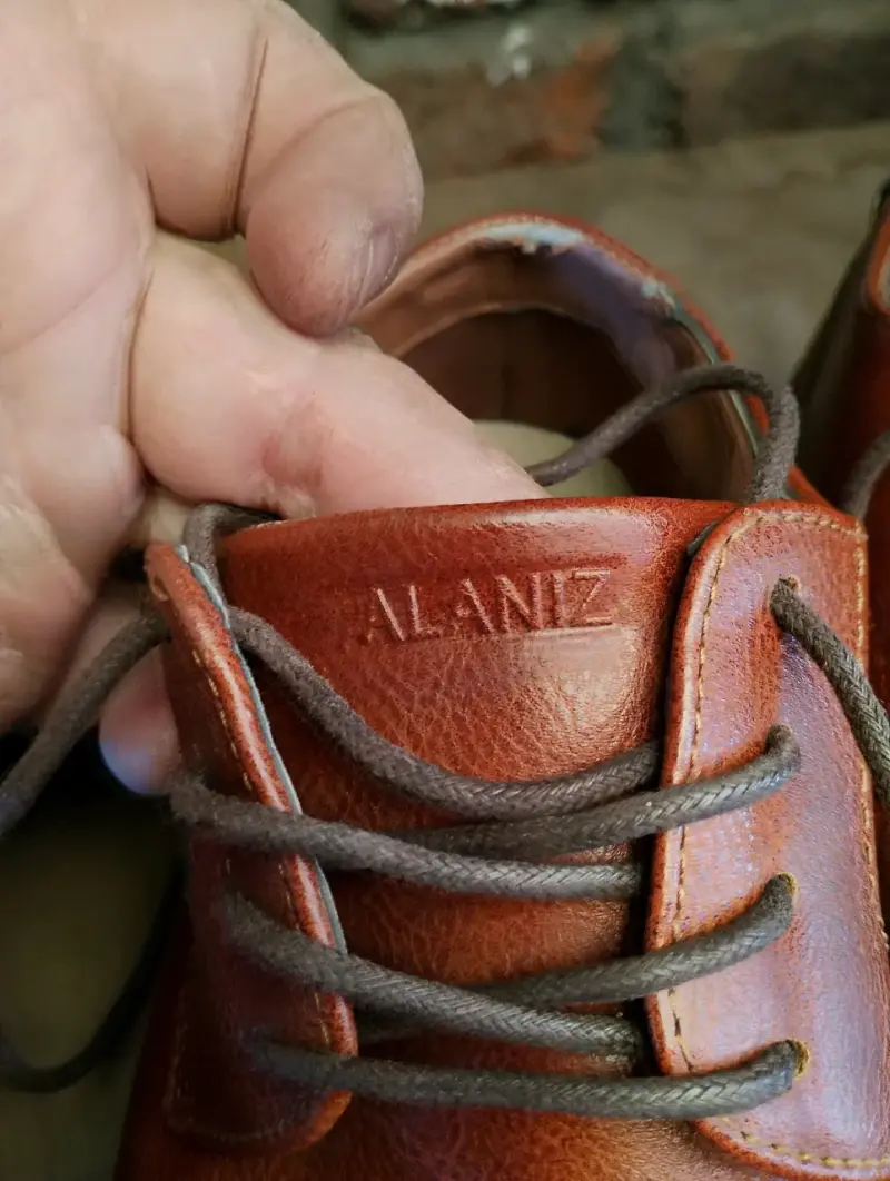 Zapatos de cuero Alaniz marrones - 1