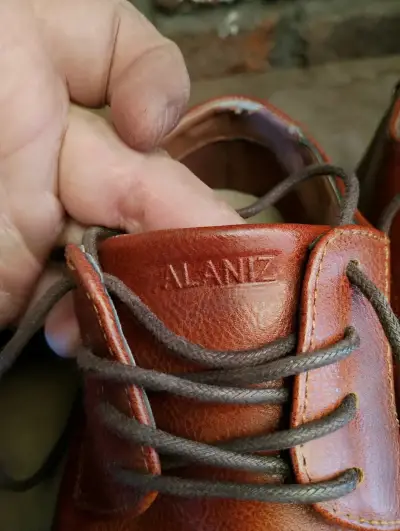 Zapatos de cuero Alaniz marrones - miniatura 1