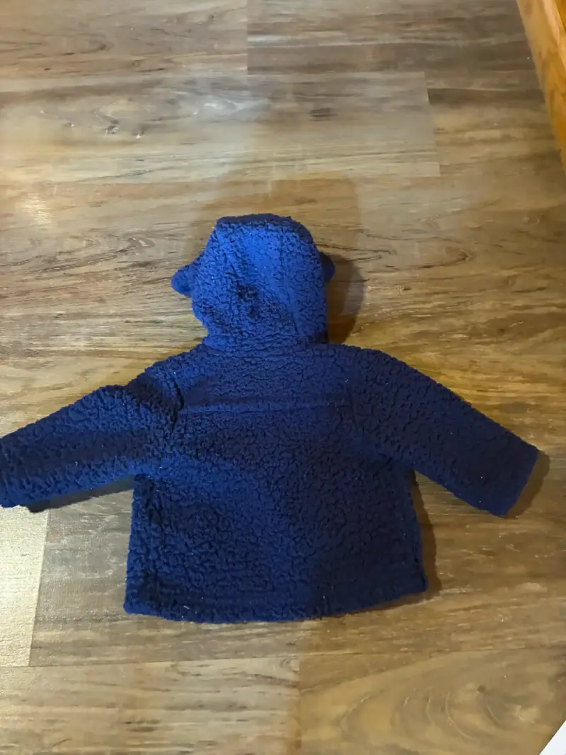 Chaqueta de bebé azul con capucha y orejas - 3