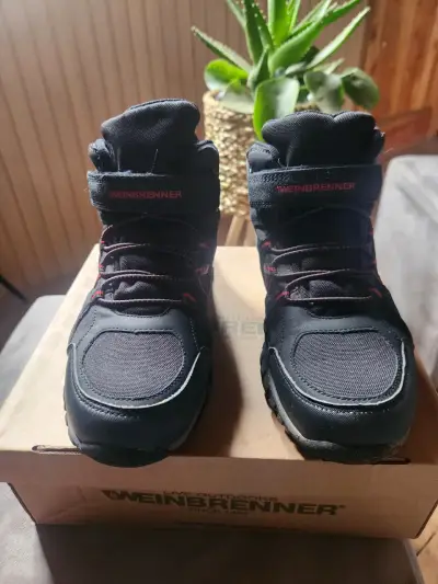 Botas de trekking negras  Weihenner - miniatura 2