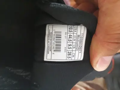 Zapatillas deportivas Hoka azul y verde - miniatura 3