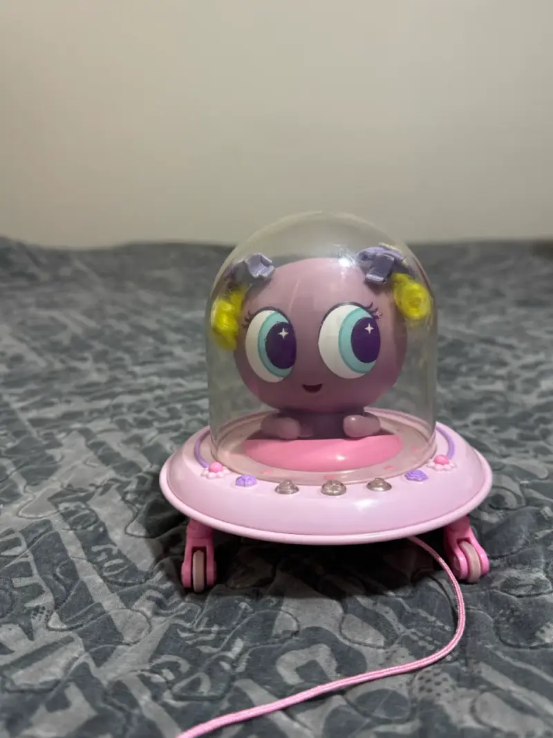 Juguete ovni rosa con cúpula transparente - 2