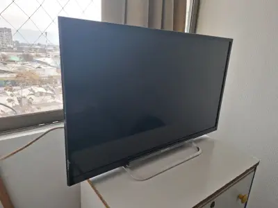 Televisor Sony LED 40 pulgadas - miniatura 1