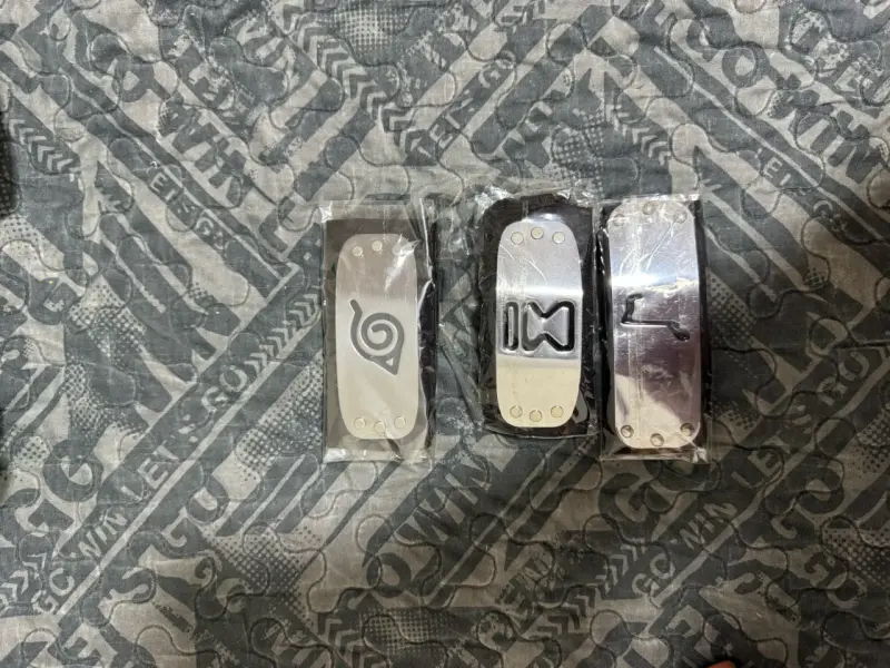 Set de protectores de cabeza anime metálicos