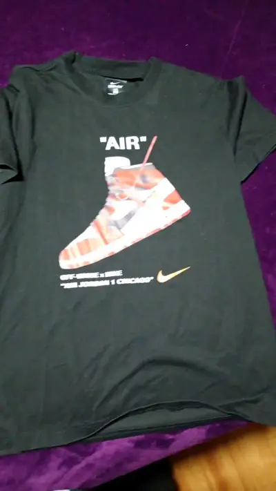 Polera Off-White x Nike Air Jordan negra talla M - miniatura 2