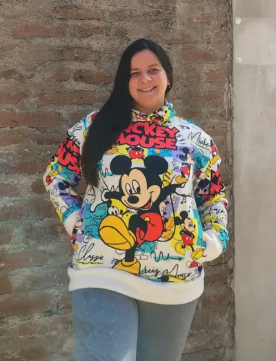 Polerón Mickey Mouse colorido para mujer - miniatura 1
