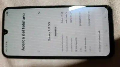 Smartphone Samsung Galaxy A17 en buen estado - miniatura 4