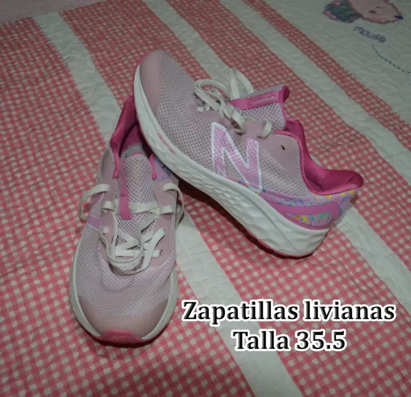 Zapatillas deportivas New Balance rosadas talla 35.5