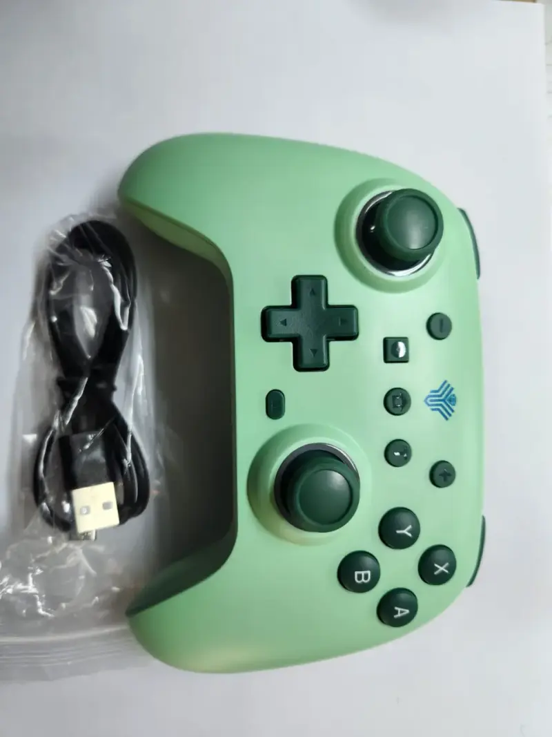 Mando gamer inalámbrico hall effect anti drift RGB