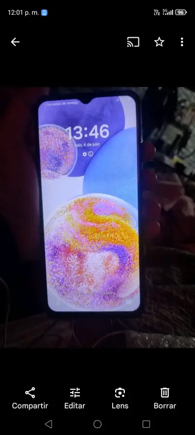 Smartphone Samsung Galaxy A04s en buen estado - miniatura 1