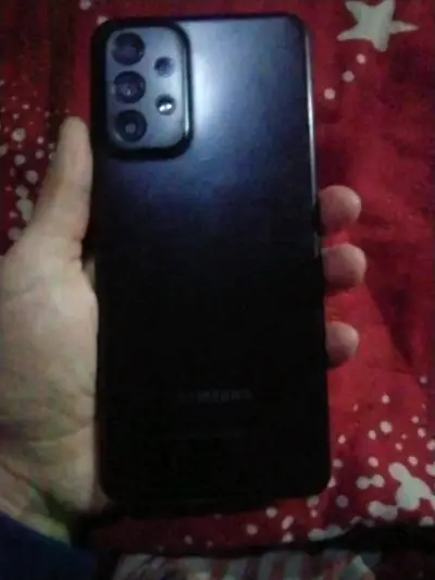 Smartphone Samsung Galaxy A04s en buen estado - miniatura 3