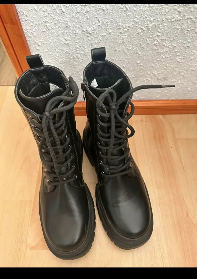Botas negras  con plataforma talla 38 - 3