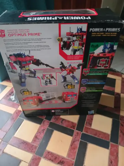 Figura Transformers Optimus Prime Power of the Primes - miniatura 3