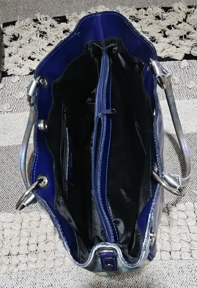 Cartera tote cuero charol azul - miniatura 2