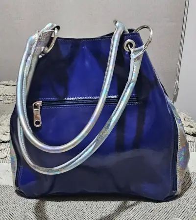 Cartera tote cuero charol azul - miniatura 5