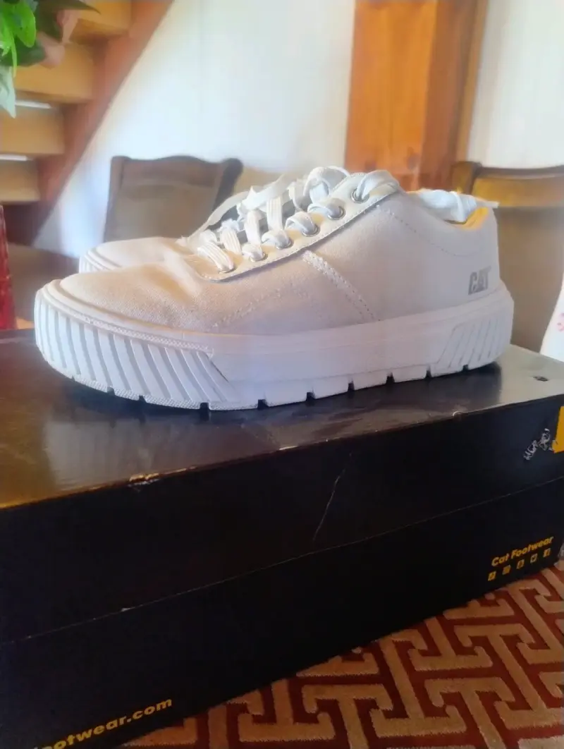 Zapatillas blancas CAT urbanas - 1
